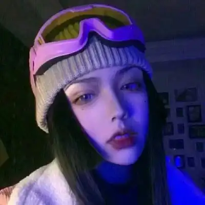 小姐姐qq头像暗黑丧系真人头像女生漂亮的
