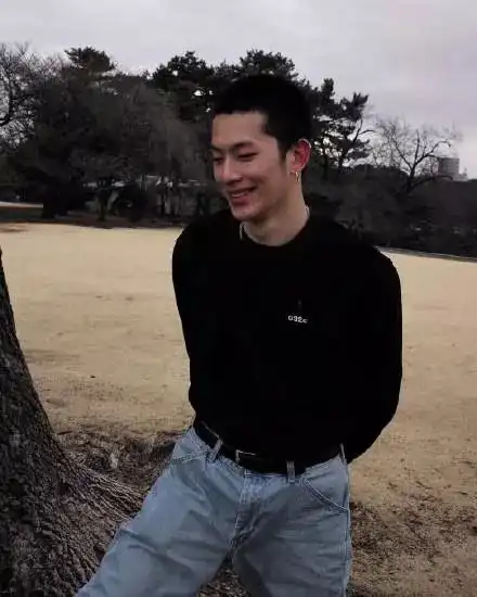 instagram上那些让人一见倾心的超级帅哥们
