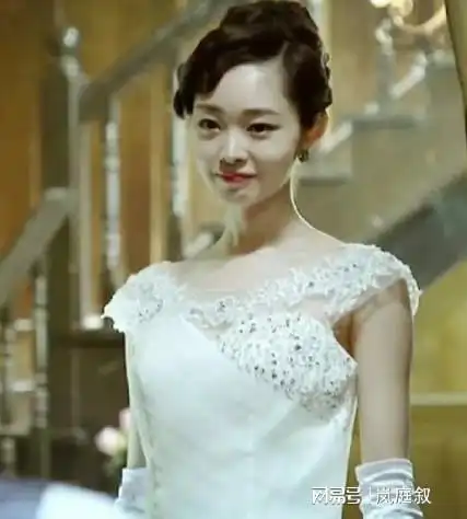 宋轶的曲线汤唯的腰线许晴的腰臀,这几位女星性感起来迷死人
