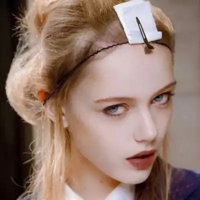 欧美范女生头像成熟外国女生图片唯美清新
