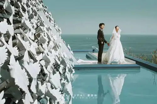 千万不要一个人去巴厘岛
