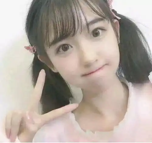 如果有人暗恋你,会有以下三种表现,全占的女生非常幸福
