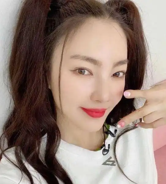 张雨绮自曝遭遇泥石流,发文感谢救援人员,现场图片首曝光
