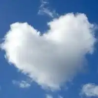 两天蓝天彩虹背景头像微信头像图片大全
