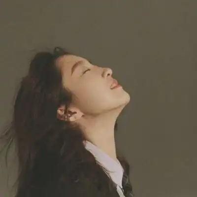 小众高级质感ins女头,微信头像高级质感干净
