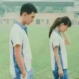 求情侣头像配图
