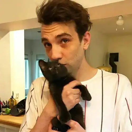 好莱坞第一美女养猫是什么样子看到后我酸了
