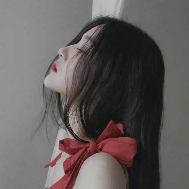 陆柯燃发博悼念去世亲人,the9四位成员评论,留下的话暖哭了
