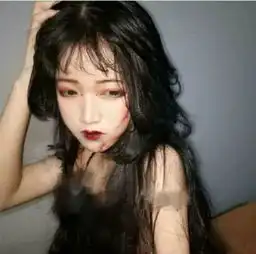 最近火了自作自受头像起初爱的不行,一天不聊就浑身难受
