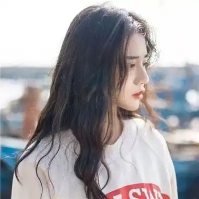 清爽气质头像女长发清新优雅气质女头像
