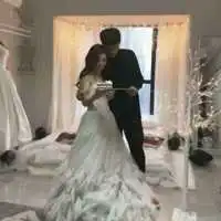 一对两张浪漫婚纱伴侣头像
