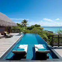 马尔代夫绚丽岛4晚6日游
