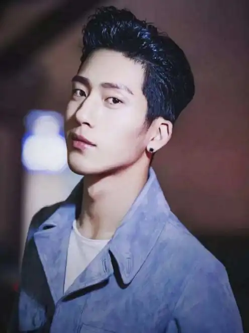 人红是非多,激光照射蔡徐坤,把娜扎p成遗照,井柏然被这样对待
