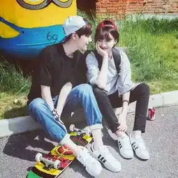 有个类似这样的头像,是穿着衬衫上面印着蓝天的急求
