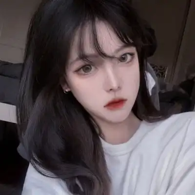 沫兮个性唯美时尚精致女生头像
