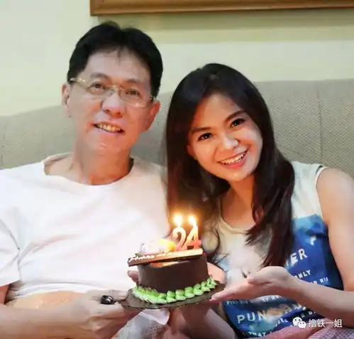 50岁阿姨身材秒杀20岁少女关晓彤,长相就是翻版关之琳
