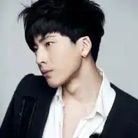 井柏然头像高清图片大全名人井柏然真人头像大图下载
