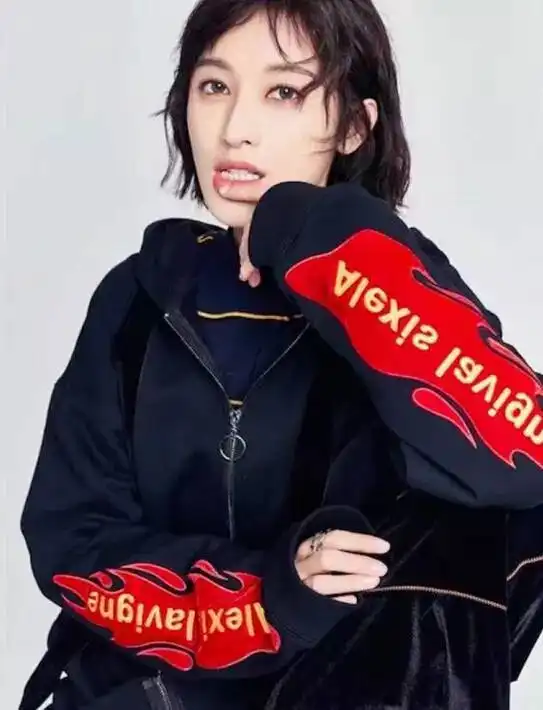 她与邓超老婆几乎同名,为了演戏放弃毕生梦想,却始终无法爆红
