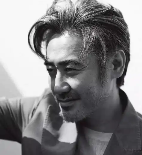 吴秀波被票圈爆出玩弄感情,是痴情大叔还是渣男
