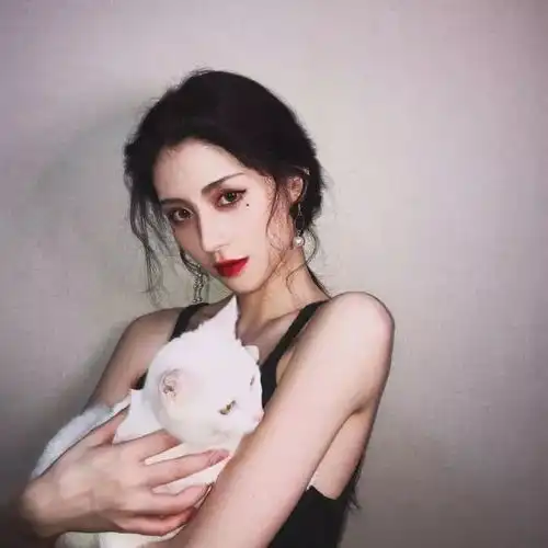 女生头像可有可无的梦
