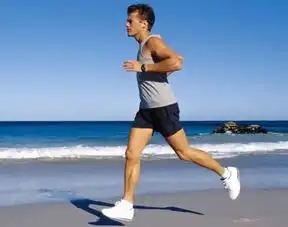 从疲劳到猝死只有5步15个身体信号,占一个,你就该休息了
