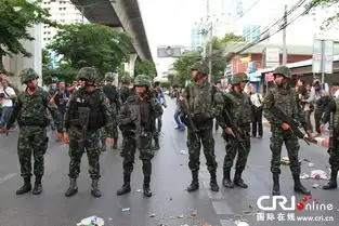 泰国曼谷民众广大民众掀起反政变抗议活动
