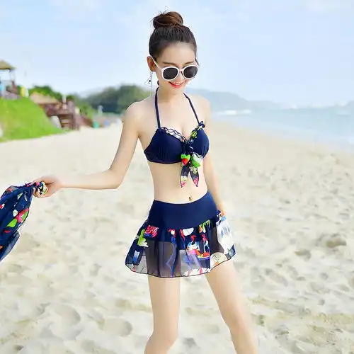 泳衣女三件套性感钢托小胸聚拢裙式保守学生遮肚显瘦分体温泉泳装
