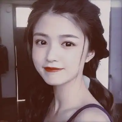 女头今晚的月色很美
