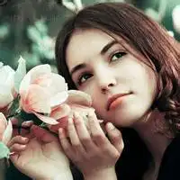 欧美沧桑大叔灰色头像
