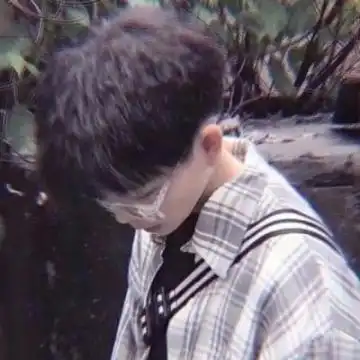 最新帅气个性男生头像2020很受欢迎的微信男生头像
