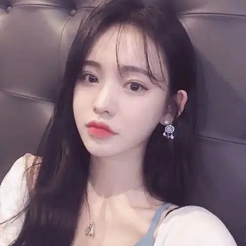 28句扎心网易云热评多数人25岁就死了,但直到75岁才埋
