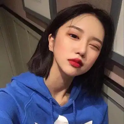 最近火的韩系女头ins超火女生头像图片
