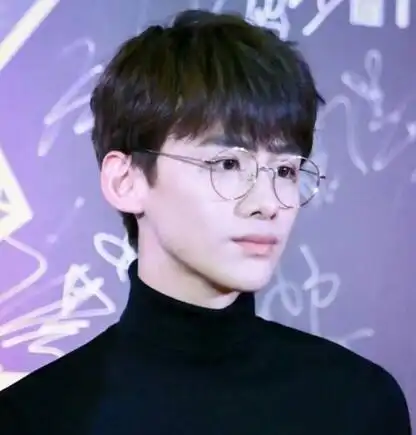 喜欢白敬亭,始于颜值,陷于注孤生的独特气质
