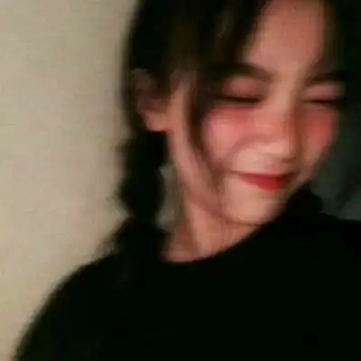 那些忍住不哭的置顶文案
