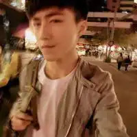 你若活得凄凉我定笑的猖狂
