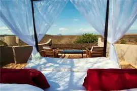 与星辰同眠下榻世界九大梦幻户外酒店
