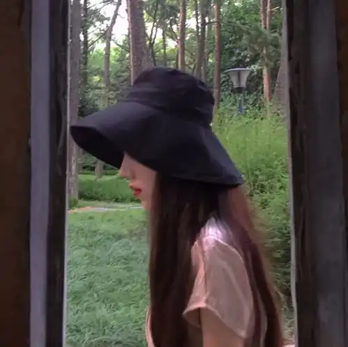 女生头像愿所有悲伤的话语
