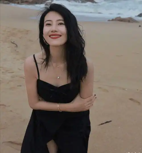 高圆圆最新美照曝光美图一出,网友瞬间霸屏太美了
