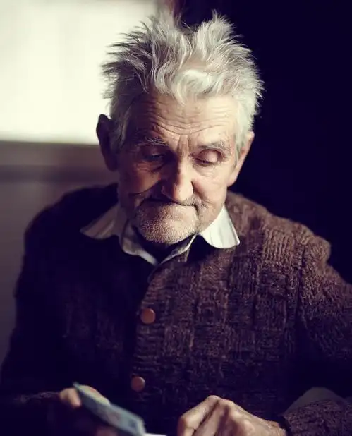 75岁老头老来得子是个男人都羡慕原来不过好梦一场
