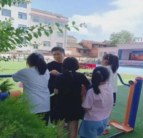 南京林业大学水杉支教团来洛南支教圆满结束
