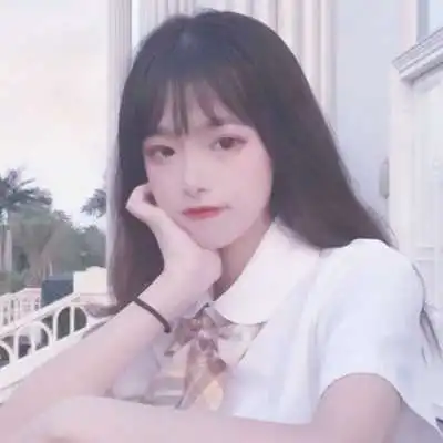 治愈系清丽女生头像
