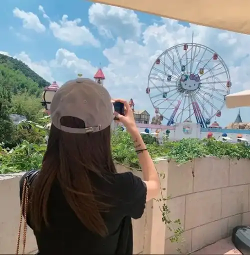 唯美真人背影头像所有失望都来自我以为
