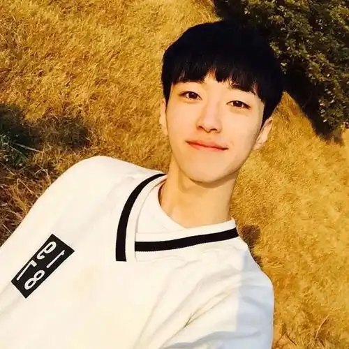 生活中怎样才能做到不在意周围人的感受
