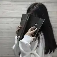 伤感不露脸头像女生
