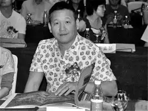 还记得那个脸上被周星驰涂屎的柔道部主将黑熊吗
