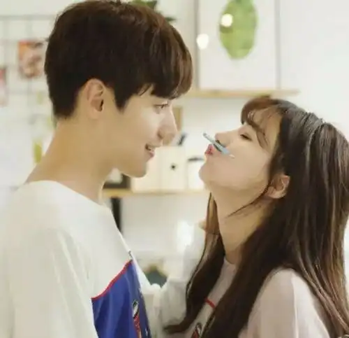 儿媳妇人傻钱多,不要彩礼还陪嫁两套房,婆婆的炫耀,陪嫁房没了
