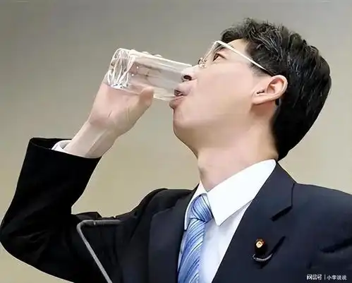 日本核污水已经到达12年前喝下核污水的日本官员,如今怎样了
