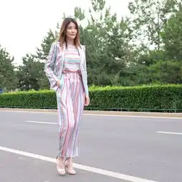 陈慧琳重游奥运场馆感慨北京变化巨大
