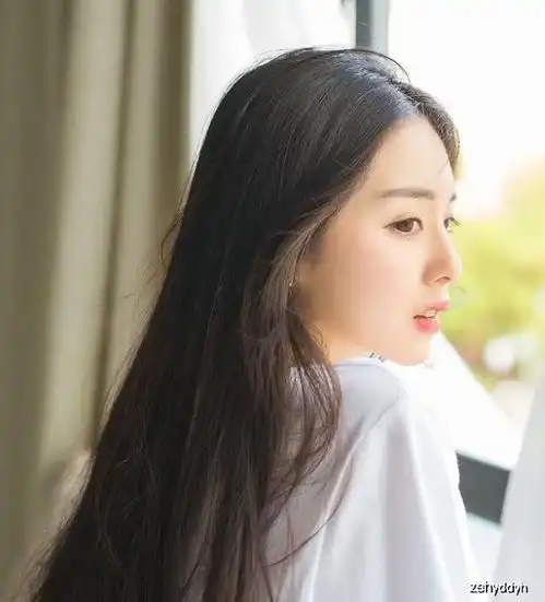 12星座遇到喜欢的人都会啥样狮子秒变温柔,射手爱太紧
