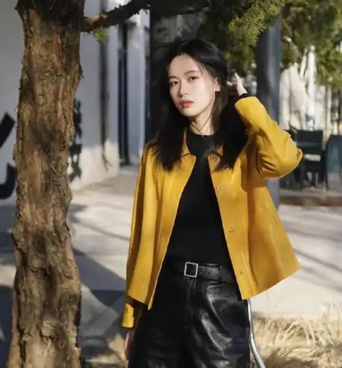 春天穿这5件薄外套,优雅气质又高级,适合4050岁女人
